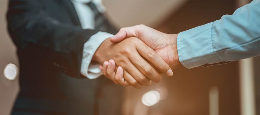 Kâfirleri Tebrik Etmek ve Taziyede Bulunmak