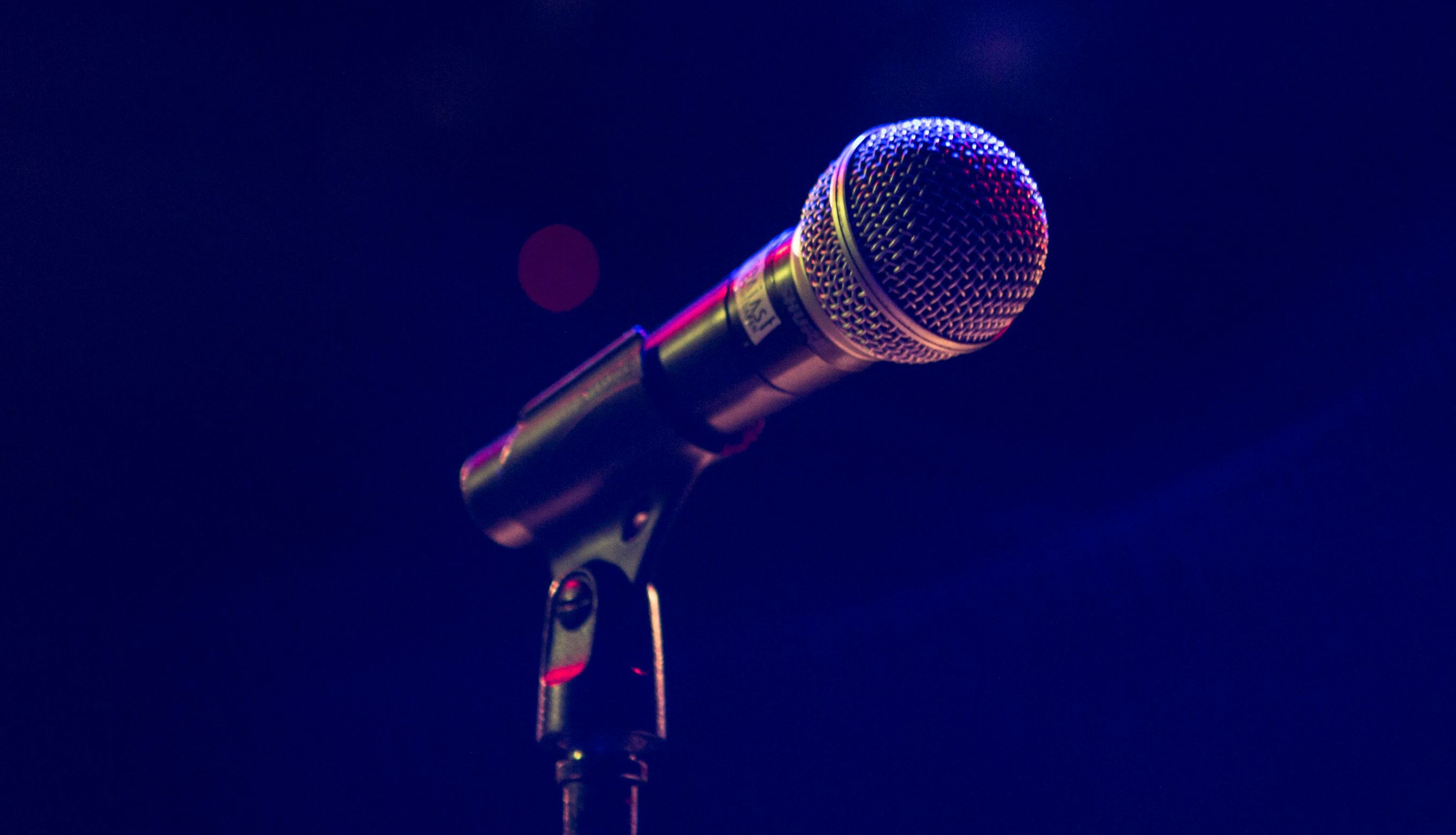 Bir Kelimeyle Cennet, Bir Kelimeyle Cehennem !